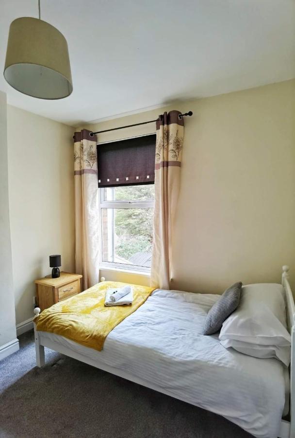 诺丁汉Kenrick Street Great House Available For Guests And Contractors Parking And Wifi别墅 外观 照片