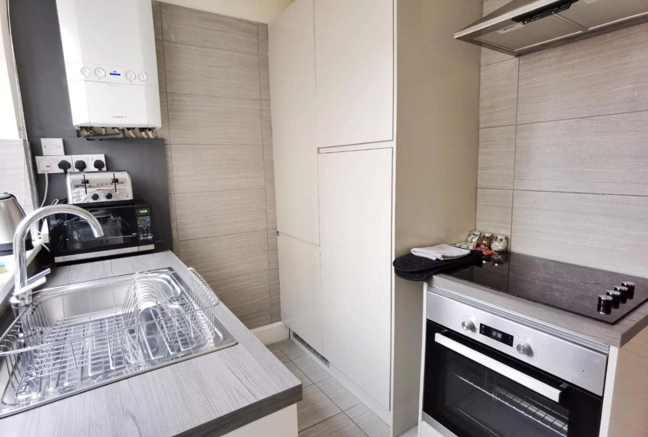 诺丁汉Kenrick Street Great House Available For Guests And Contractors Parking And Wifi别墅 外观 照片